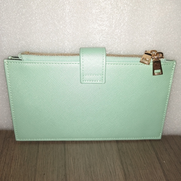 Wallet - Picture 2 of 7